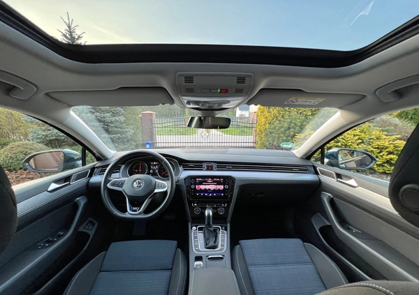 Volkswagen Passat cena 92500 przebieg: 65000, rok produkcji 2020 z Ciężkowice małe 781